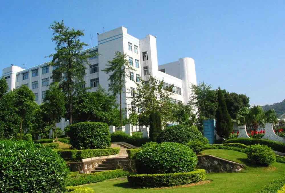 【院校介紹】廣東松山職業(yè)技術(shù)學(xué)院(圖4) 【院校介紹】廣東松山職業(yè)技術(shù)學(xué)院(圖4)